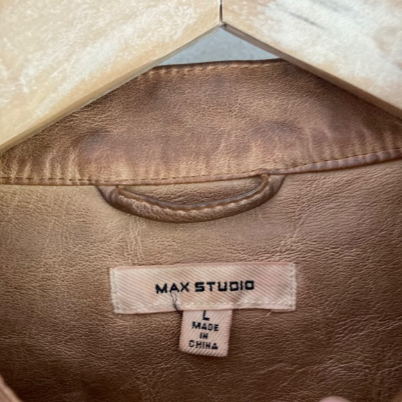 Max studio women’s faux Leather jacket - Picture 2 of 8